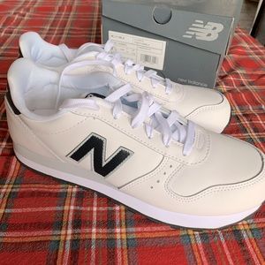 Men’s New Balance 311 sneakers